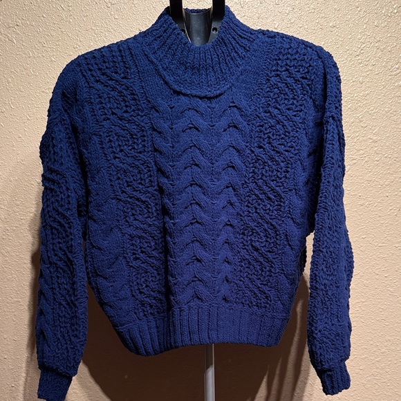 Zenana Outfitters Sweaters - Navy blue cable knit crochet baby soft mock neck sweater women’s small NEW